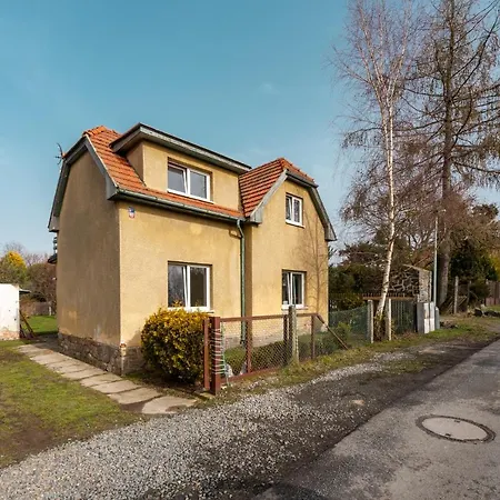 Apartmany Jevany Lejlighed