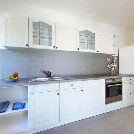 Apartmany Jevany Lejlighed *