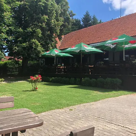 Apartament Apartmany Jevany Jevany