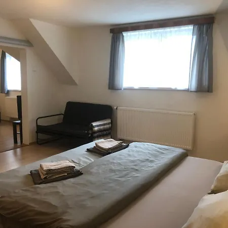 Apartmany Jevany Apartment *